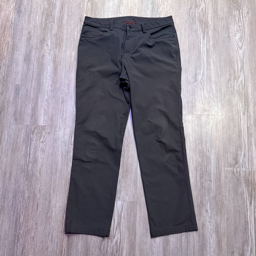 Lululemon Mens 32 ABC Classic Fit Pants Gray